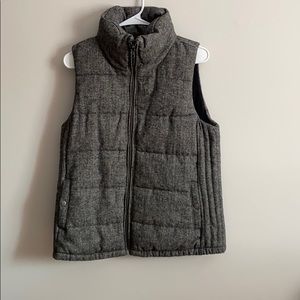Herringbone pattern puffer vest